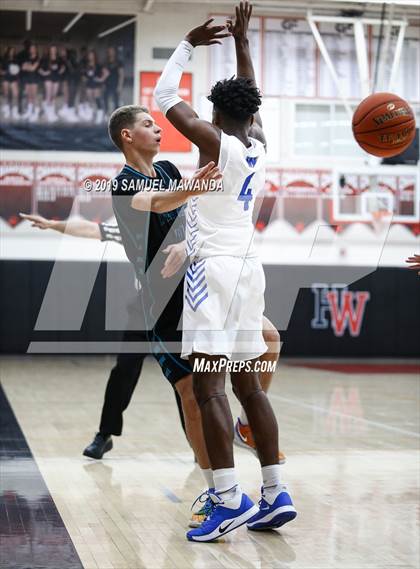 Thumbnail 3 in Windward vs. Renaissance Academy (Wolverine invitational) photogallery.
