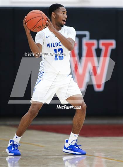 Thumbnail 2 in Windward vs. Renaissance Academy (Wolverine invitational) photogallery.