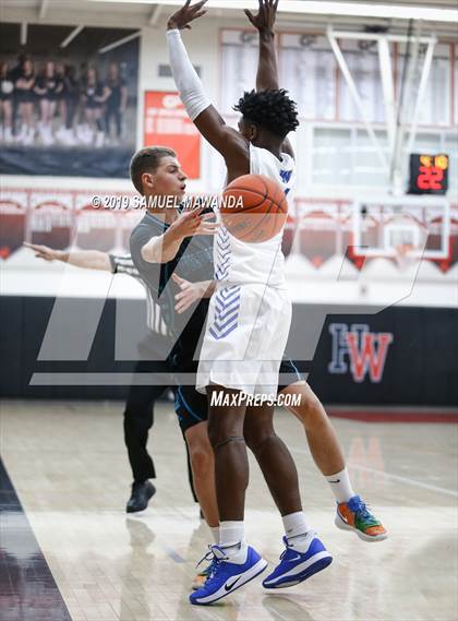 Thumbnail 2 in Windward vs. Renaissance Academy (Wolverine invitational) photogallery.