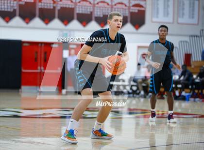 Thumbnail 3 in Windward vs. Renaissance Academy (Wolverine invitational) photogallery.