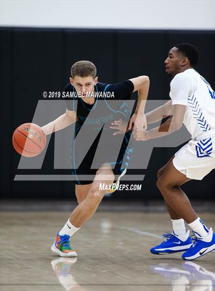 Thumbnail 3 in Windward vs. Renaissance Academy (Wolverine invitational) photogallery.