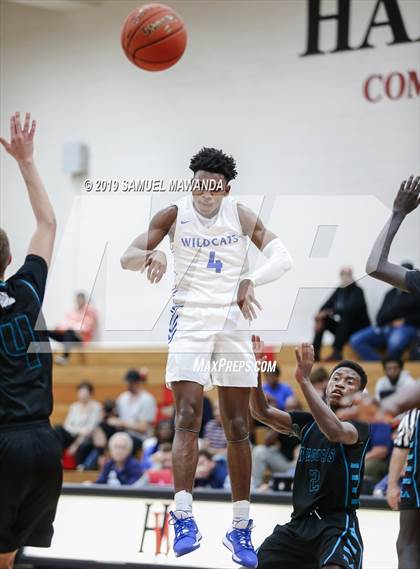 Thumbnail 2 in Windward vs. Renaissance Academy (Wolverine invitational) photogallery.