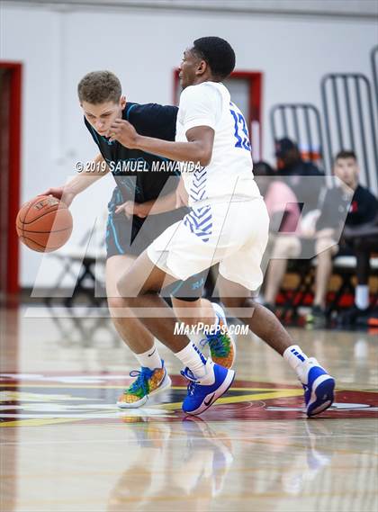 Thumbnail 2 in Windward vs. Renaissance Academy (Wolverine invitational) photogallery.