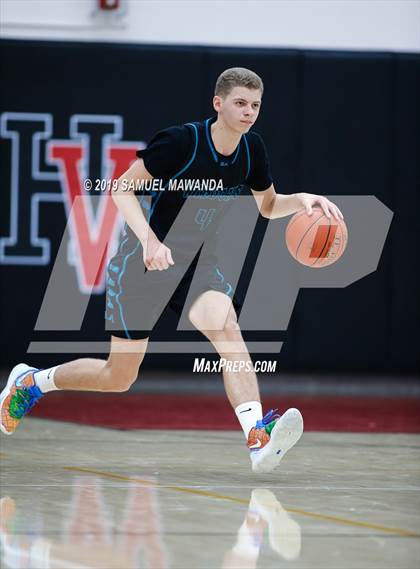 Thumbnail 2 in Windward vs. Renaissance Academy (Wolverine invitational) photogallery.