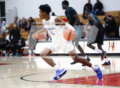 Thumbnail 3 in Windward vs. Renaissance Academy (Wolverine invitational) photogallery.