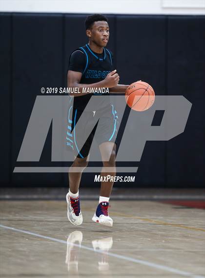 Thumbnail 2 in Windward vs. Renaissance Academy (Wolverine invitational) photogallery.