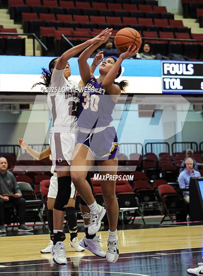 Thumbnail 2 in Ossining vs. Ardsley (Slam Dunk Showcase) photogallery.