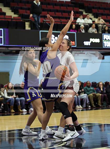 Thumbnail 1 in Ossining vs. Ardsley (Slam Dunk Showcase) photogallery.