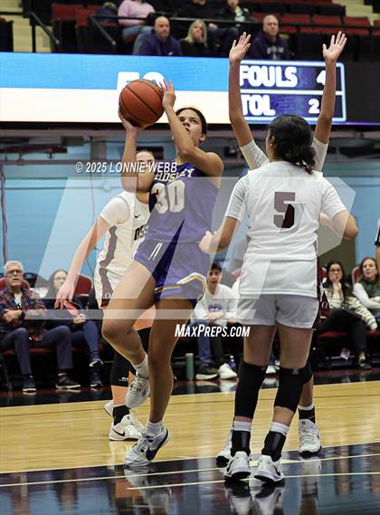 Thumbnail 3 in Ossining vs. Ardsley (Slam Dunk Showcase) photogallery.