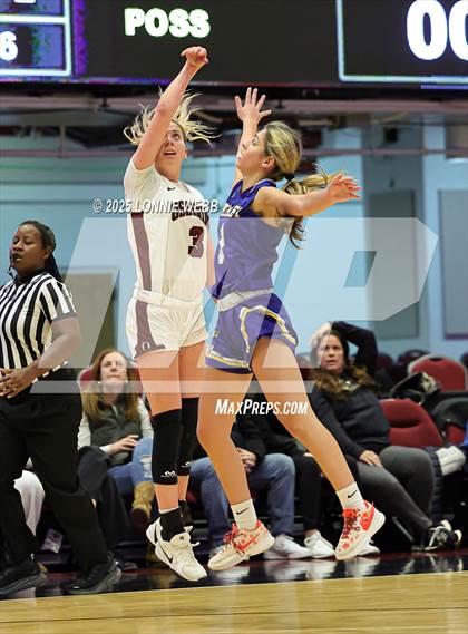 Thumbnail 2 in Ossining vs. Ardsley (Slam Dunk Showcase) photogallery.