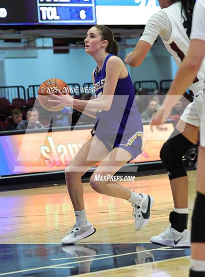 Thumbnail 1 in Ossining vs. Ardsley (Slam Dunk Showcase) photogallery.