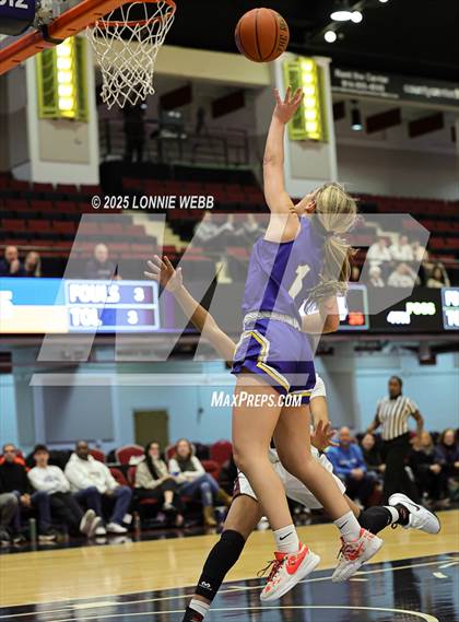 Thumbnail 1 in Ossining vs. Ardsley (Slam Dunk Showcase) photogallery.
