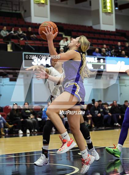 Thumbnail 2 in Ossining vs. Ardsley (Slam Dunk Showcase) photogallery.