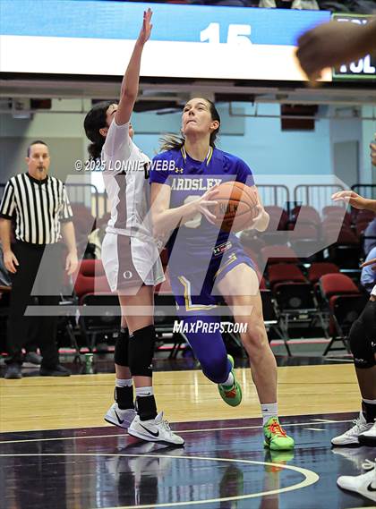 Thumbnail 3 in Ossining vs. Ardsley (Slam Dunk Showcase) photogallery.