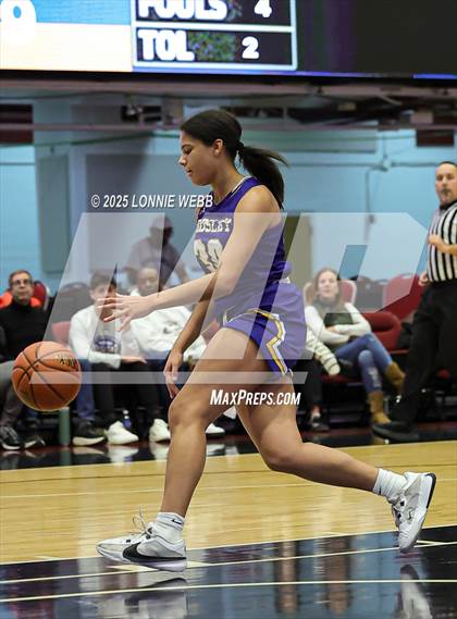 Thumbnail 3 in Ossining vs. Ardsley (Slam Dunk Showcase) photogallery.