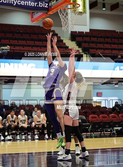 Thumbnail 3 in Ossining vs. Ardsley (Slam Dunk Showcase) photogallery.