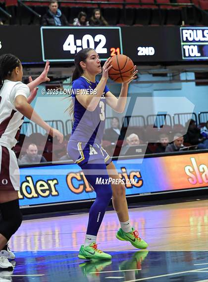 Thumbnail 2 in Ossining vs. Ardsley (Slam Dunk Showcase) photogallery.
