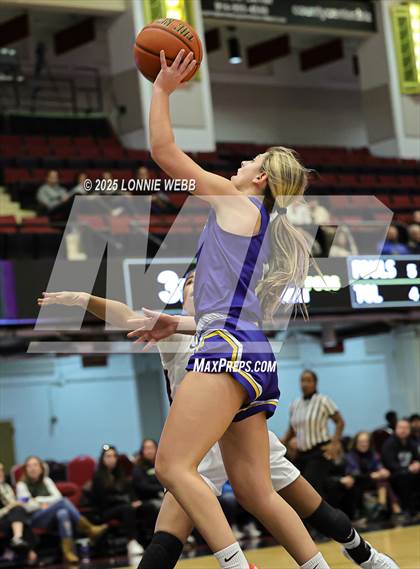 Thumbnail 3 in Ossining vs. Ardsley (Slam Dunk Showcase) photogallery.