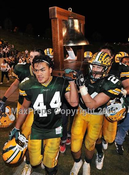 Thumbnail 3 in Edison vs. Fountain Valley photogallery.
