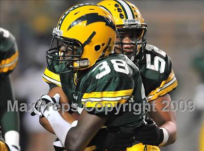 Thumbnail 2 in Edison vs. Fountain Valley photogallery.
