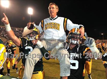 Thumbnail 2 in Edison vs. Fountain Valley photogallery.