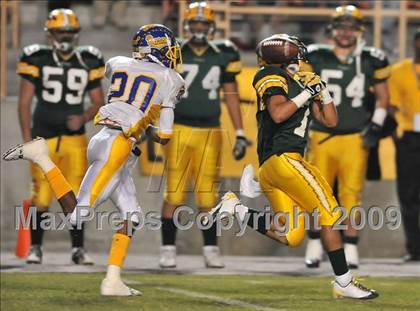 Thumbnail 3 in Edison vs. Fountain Valley photogallery.