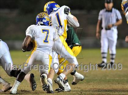 Thumbnail 2 in Edison vs. Fountain Valley photogallery.