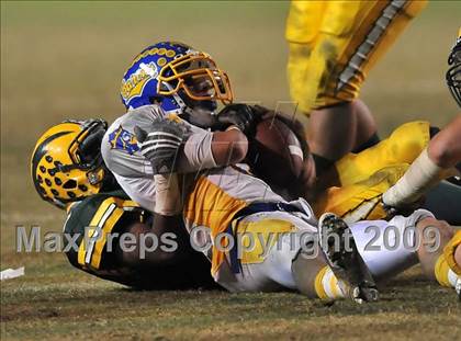 Thumbnail 2 in Edison vs. Fountain Valley photogallery.
