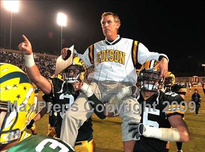 Thumbnail 1 in Edison vs. Fountain Valley photogallery.