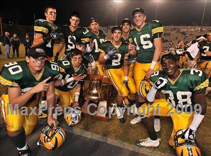 Thumbnail 2 in Edison vs. Fountain Valley photogallery.