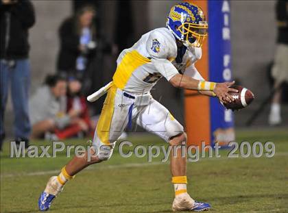 Thumbnail 3 in Edison vs. Fountain Valley photogallery.