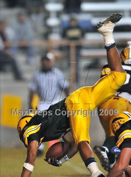 Thumbnail 1 in Edison vs. Fountain Valley photogallery.