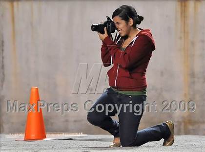 Thumbnail 3 in Edison vs. Fountain Valley photogallery.