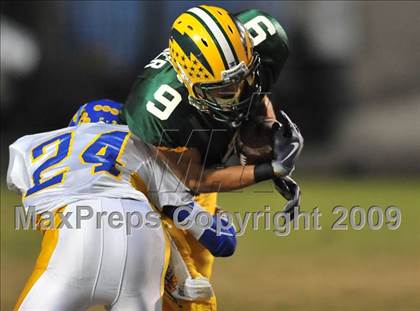 Thumbnail 2 in Edison vs. Fountain Valley photogallery.
