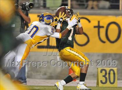 Thumbnail 2 in Edison vs. Fountain Valley photogallery.
