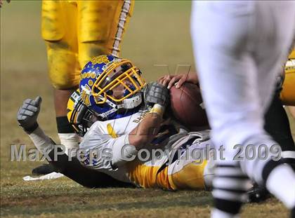 Thumbnail 3 in Edison vs. Fountain Valley photogallery.