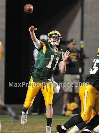 Thumbnail 2 in Edison vs. Fountain Valley photogallery.
