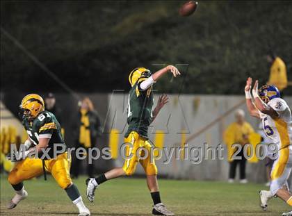 Thumbnail 3 in Edison vs. Fountain Valley photogallery.