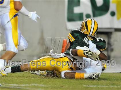 Thumbnail 3 in Edison vs. Fountain Valley photogallery.