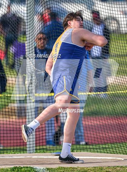 Thumbnail 2 in Rosehill Eagle Relays (Discus) photogallery.
