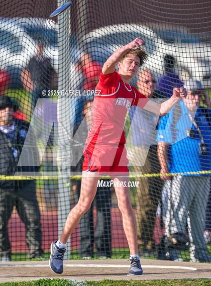 Thumbnail 1 in Rosehill Eagle Relays (Discus) photogallery.
