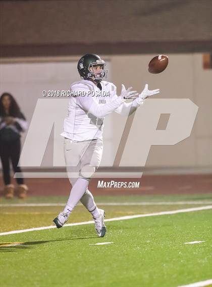 Thumbnail 3 in Dinuba vs. Tulare Union (CIF Divsion II Semifinal) photogallery.
