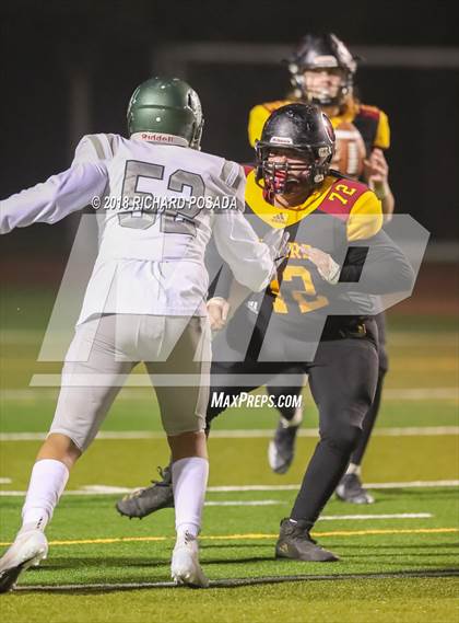 Thumbnail 3 in Dinuba vs. Tulare Union (CIF Divsion II Semifinal) photogallery.