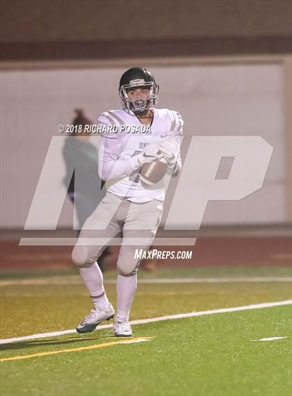 Thumbnail 1 in Dinuba vs. Tulare Union (CIF Divsion II Semifinal) photogallery.