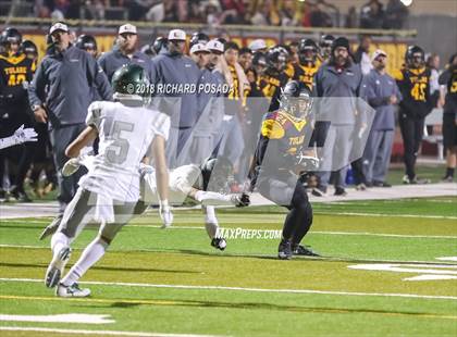 Thumbnail 3 in Dinuba vs. Tulare Union (CIF Divsion II Semifinal) photogallery.