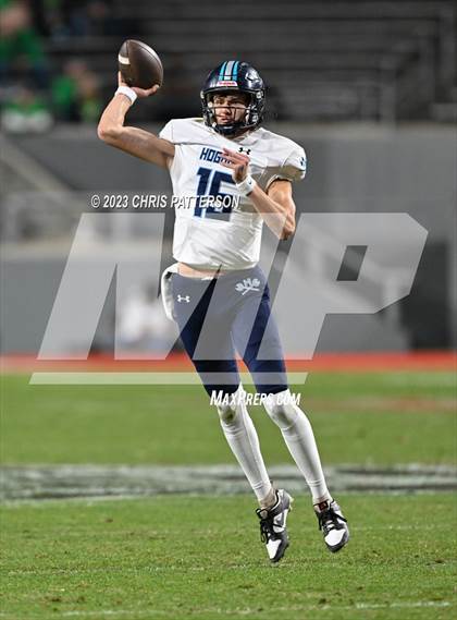 Thumbnail 1 in Hoggard @ Weddington (NCHSAA 4A Final) photogallery.