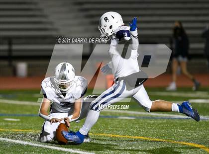 Thumbnail 3 in Independence @ Branham photogallery.