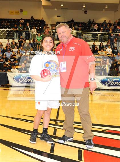 Thumbnail 3 in Rosary Academy vs. Camarillo (CIF-SS 2AA Final) photogallery.