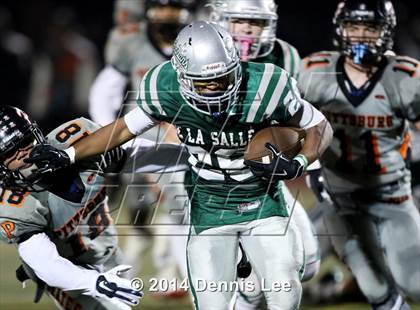 Thumbnail 3 in De La Salle vs. Pittsburg (CIF NCS D1 Final) photogallery.