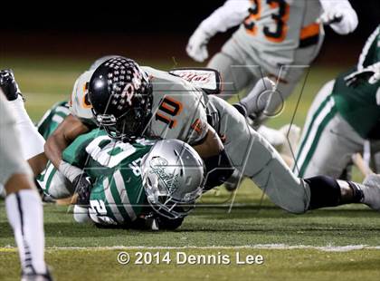Thumbnail 2 in De La Salle vs. Pittsburg (CIF NCS D1 Final) photogallery.